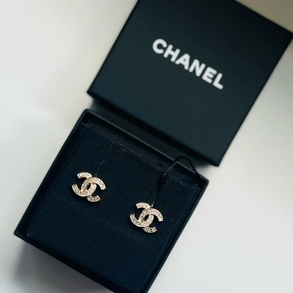 🔥CHANEL Crystal CC Earrings